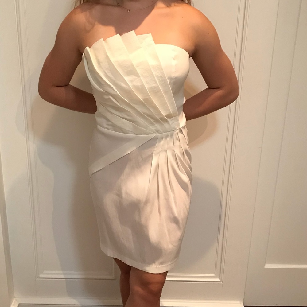 White cocktail dress Romeo and Juliet size small